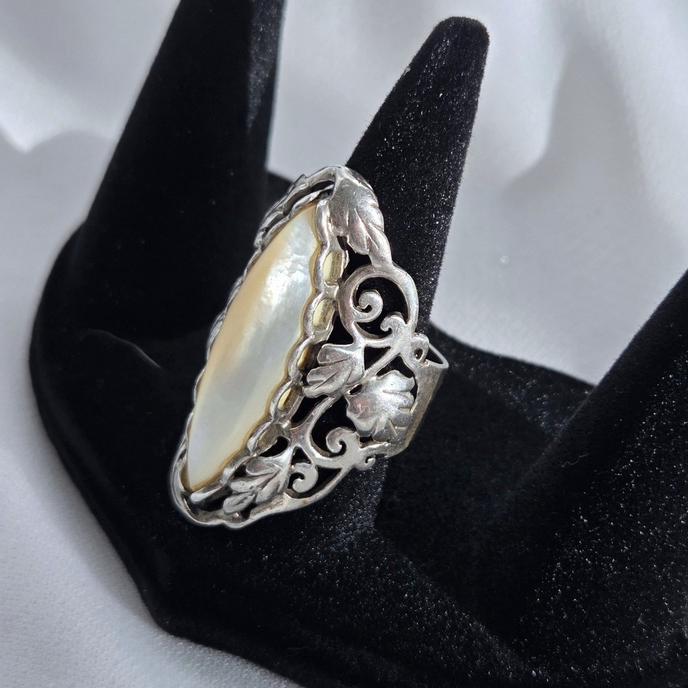 Vintage 925 Sterling Silver Mother of Pearl Filigree Marquise Ring Size 7.25